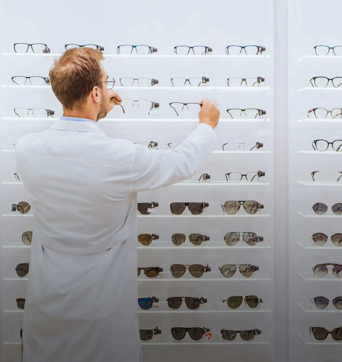 ópticas en valencia, exposición gafas