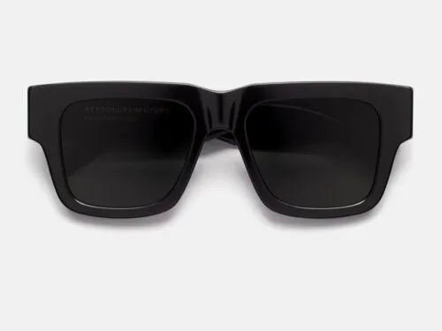 Gafas de sol negras de diseño moderno
